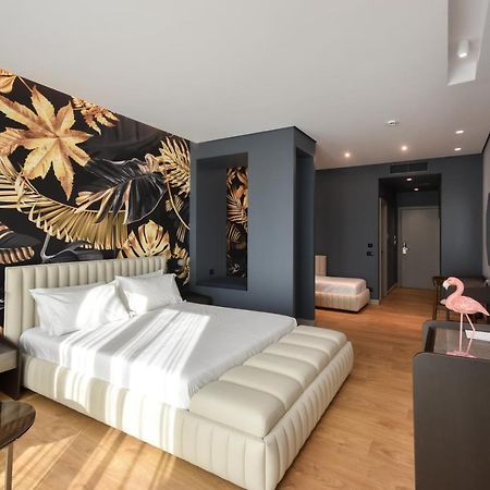 Flamingo Beach Hotel & Spa Vlore Ngoại thất bức ảnh