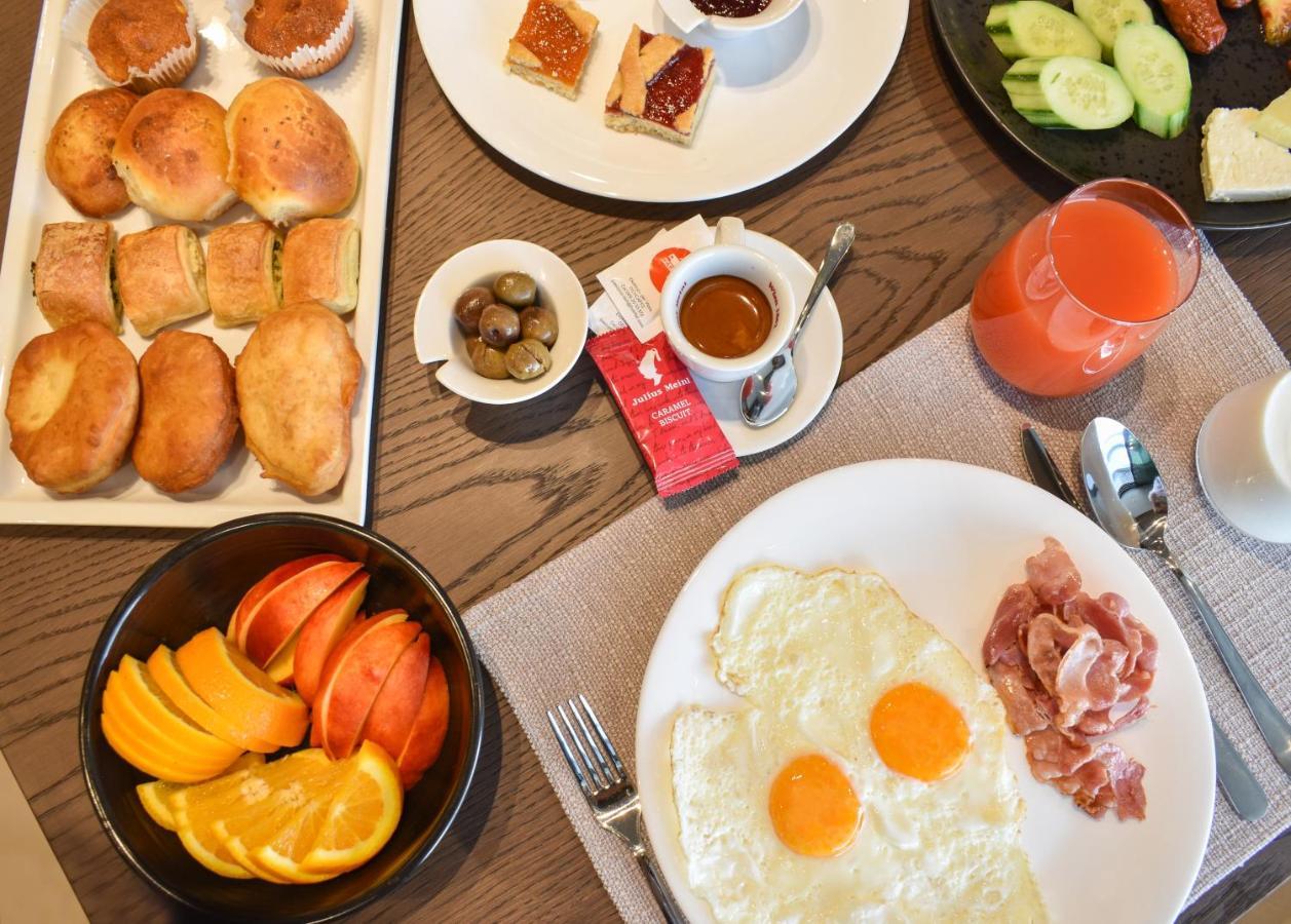 Flamingo Beach Hotel & Spa Vlore Ngoại thất bức ảnh